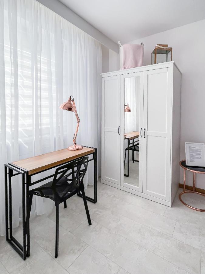 Roomservice Бельсько-Бяла Екстер'єр фото